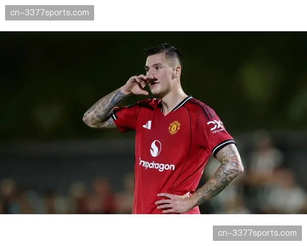 战术复盘:布莱顿如何用高位逼抢限制曼联的出球体系 战术复盘:布莱顿如何用高位逼抢限制曼联的出球体系