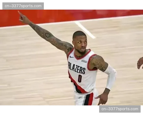 战术复盘:雄鹿如何利用利拉德-字母哥挡拆反复攻击76人防守肋部 战术复盘:雄鹿如何利用利拉德-字母哥挡拆反复攻击76人防守肋部